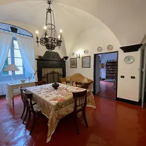 Scià Dina Bed & Breakfast Toirano
